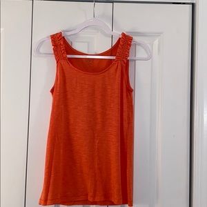 Cute orange tank!